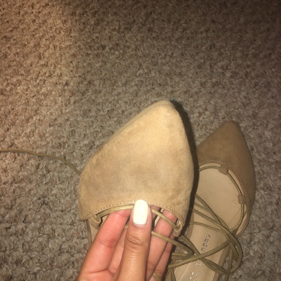 Flats - Picture 2 of 6